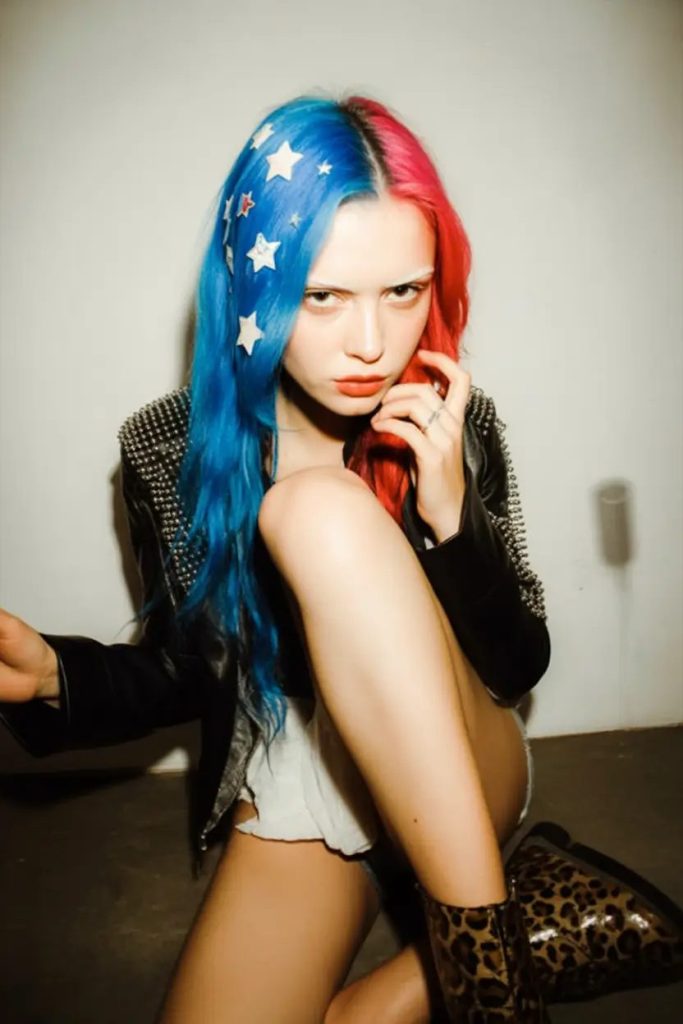 Edgy Split-Color Hair with Star Accents