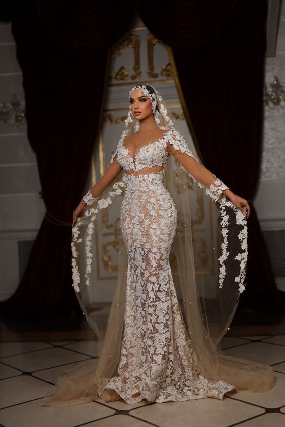 A Vision of Classy Elegance with Floral Lace