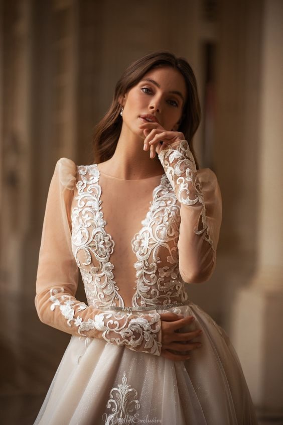 Boho Chic Meets Classic Romance
