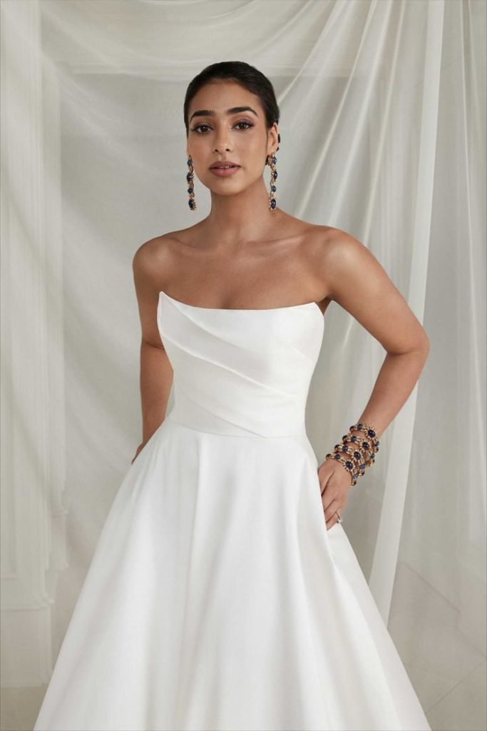 Off-Shoulder Chic for the Contemporary Bride
