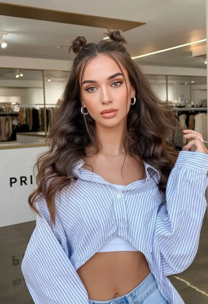 Playful Half-Up Buns for the It-Girl Energy
