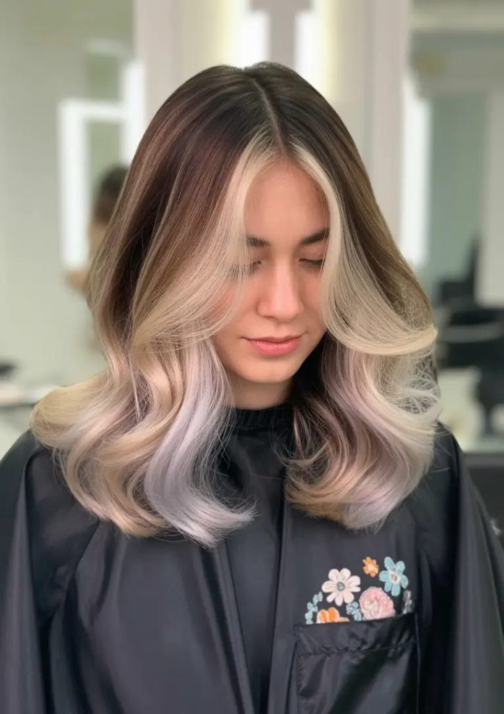 Retro Blonde Gradient on Dark Base
