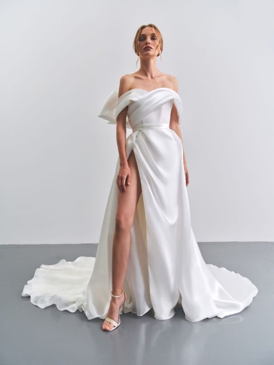 Square Body Shape Bridal Guide