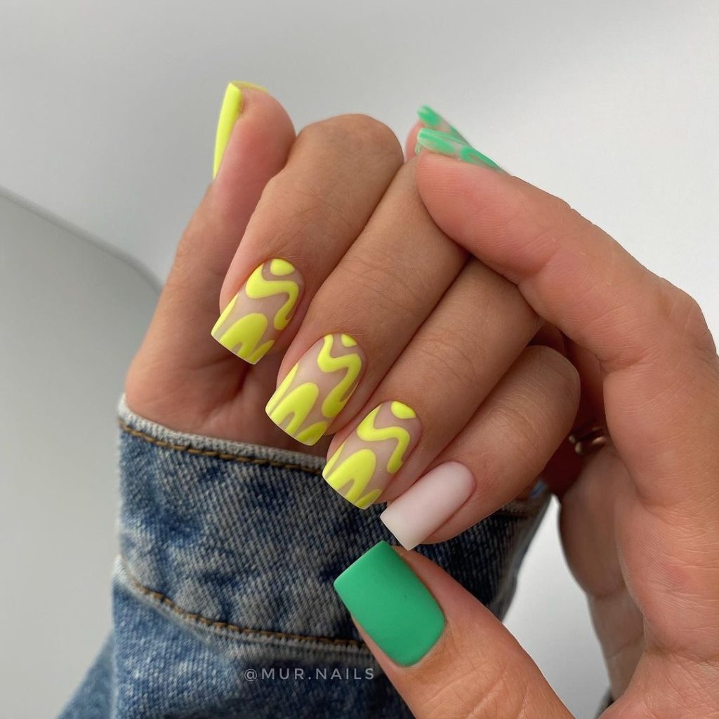 A Sizzling Dance of Lemon and Lime
