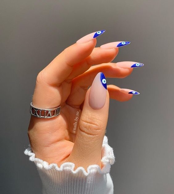 Aquarius Aura Nails Stylish Zodiac Colors