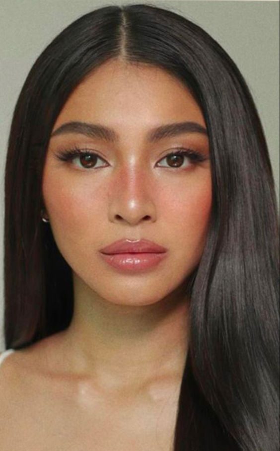 Natural Glow for the Season