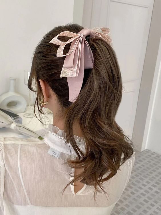 Quick Easy Ponytail for Elegant Evenings