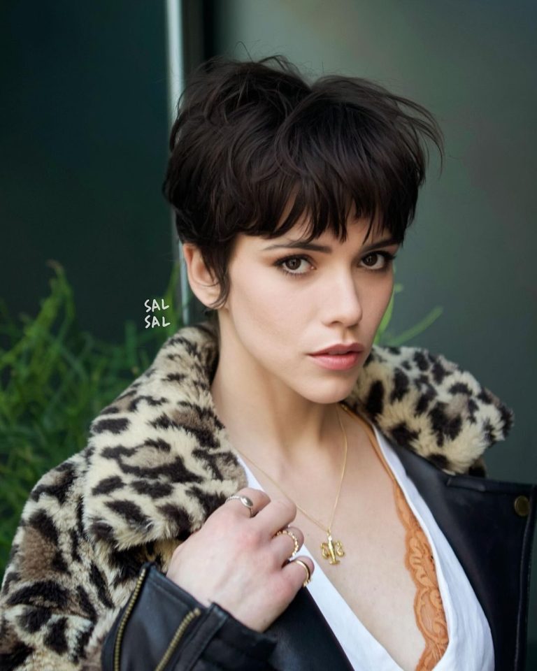 Trendy Short Summer Haircuts Ideas for Women