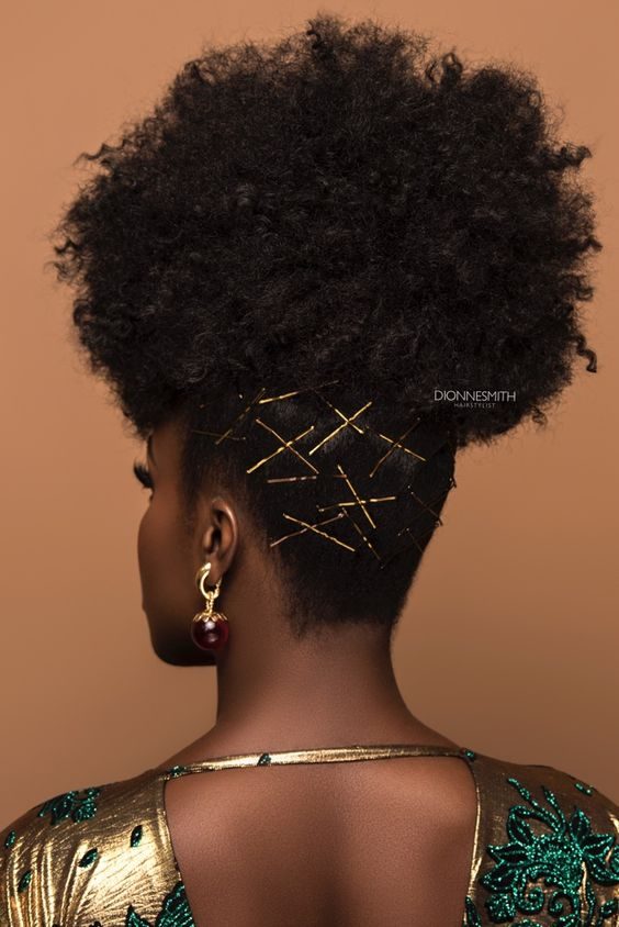 The Elegant Afro Puff