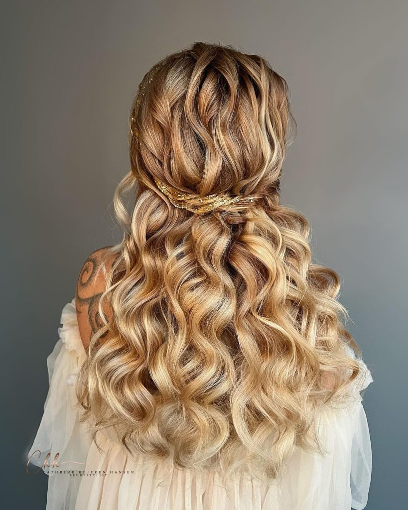 The Golden Hour Waves