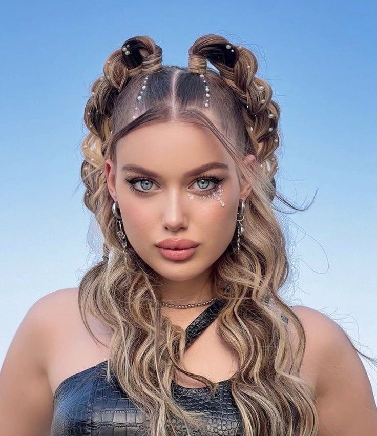 The Resurgence of Braids