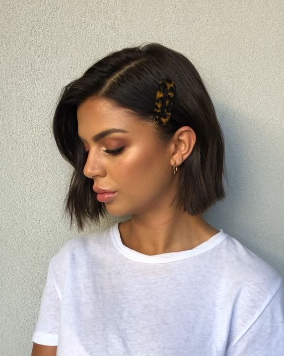 The Short Bob with a Tortoiseshell Clip