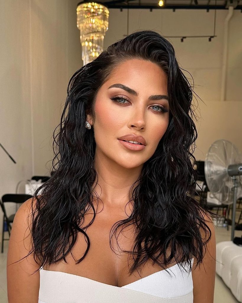 Waves for Days Natural Texture with a Gloss